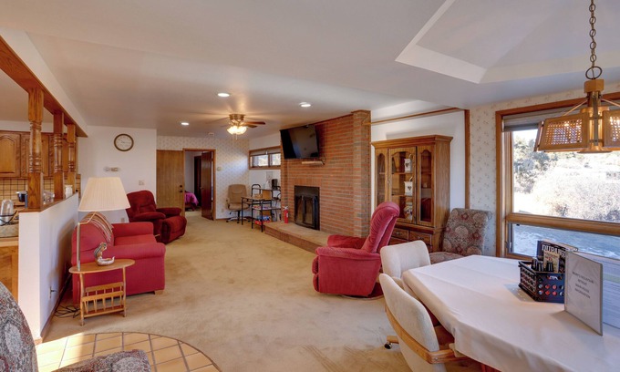 Durango - Purgatory Apartment | Mtn-View Retreat Near Hiking in Bayfield!
