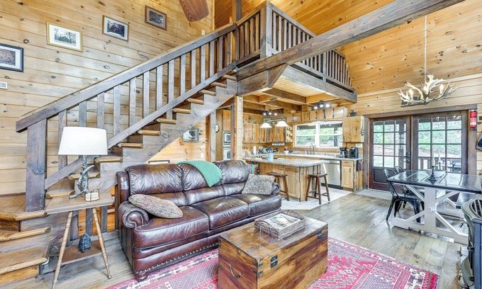 Franklin Cabin | Mtn Views, Yard, & Fire Pit: Multi-Level Cabin