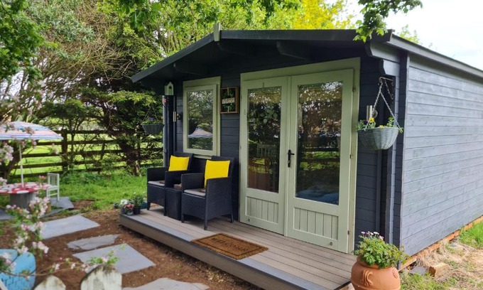 Broom Other | Mulberry Cottage Farm