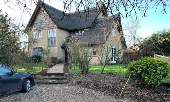 Hethel House | Mulberry House is a beautiful large country house