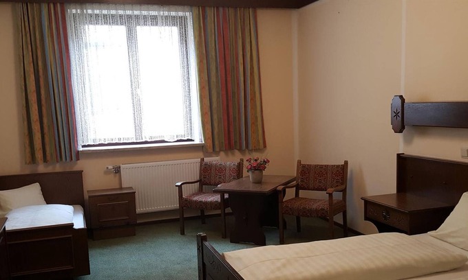 Oberdrauburg House | Multi-bed room - Gasthof-Restaurant Pontiller