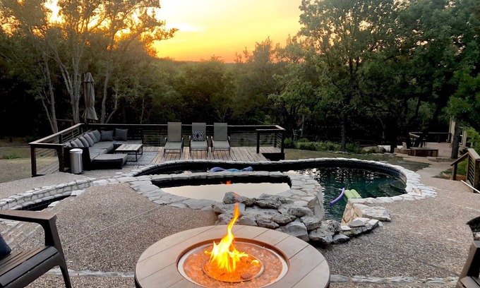 West Oak Hill House | Multiple Family or Friends Setup on 2 woodsy acres with pool and spa! Up to ten!