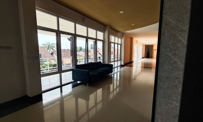 Metro Hotel | Mulyojaten Hotel & Resto