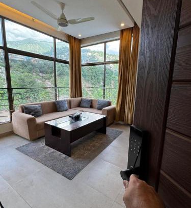 Muzaffarabad Apartment | Munawar Illuminated Brilliance