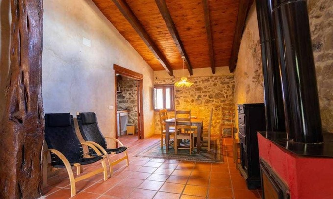 La Cuevarruz Apartment | Mundus - Triple Apartment