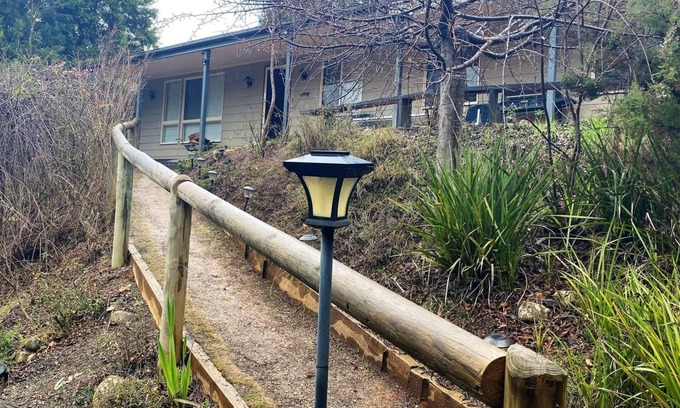 Marysville House | MURCHISON COTTAGE - Relaxing, fresh retreat from the city