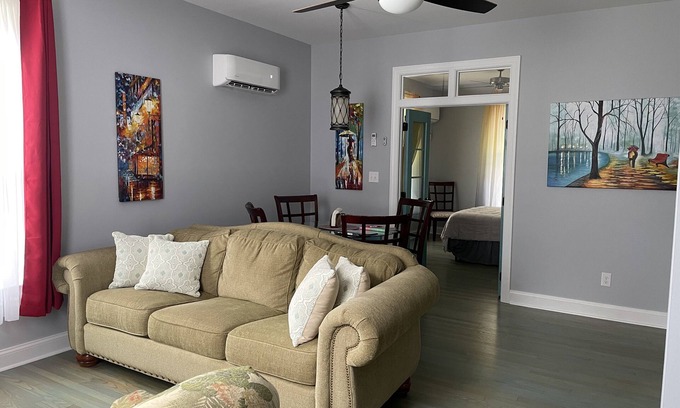 Afton Apartment | Murphy’s Place 2-bedroom apartment near hiking skiing wineries and breweries.