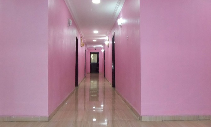 Ibadan Hotel | Murray's Suites