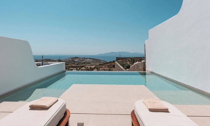 Plintri Hotel | Muse of Mykonos