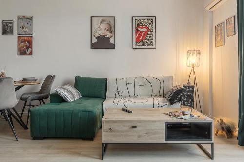 Cordau Apartment | Music Hall Apartment