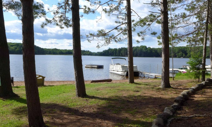 Hayward Cabin | Musky Hideout on Lost Land Lake