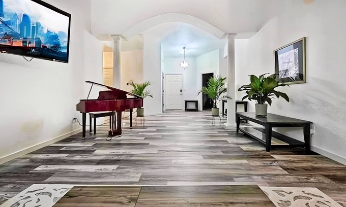 Spanaway House | Must See to Believe! Newly Renovated! Book Today!