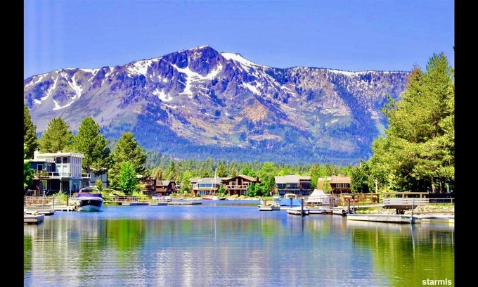 Camp Richardson House | MV22 30 night minimum Alpine South Lake Tahoe Home with Tahoe Keys Amenities!