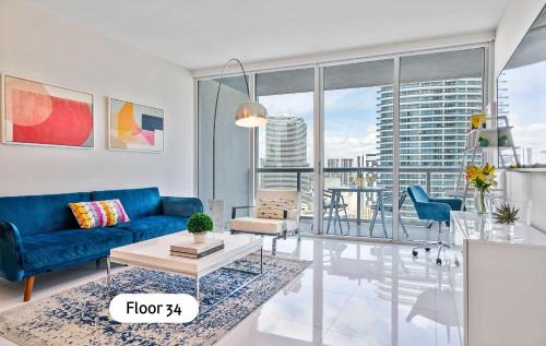 Downtown Miami Apartment | MVR - Icon Brickel River & Bay Views