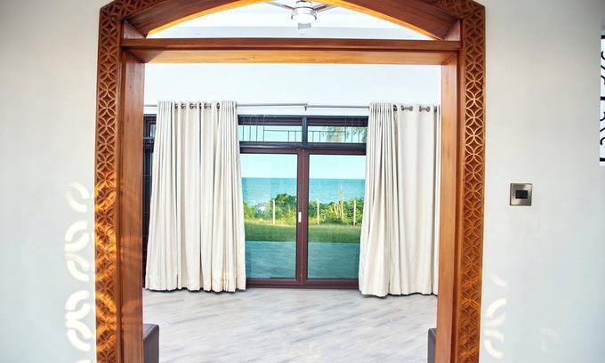 Tanga Villa | MWAMBANI BEACH VILLAS