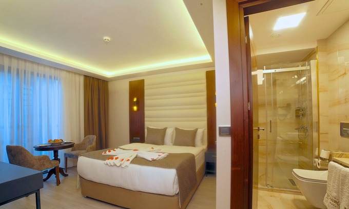 Sirkeci Hotel | MY DREAM ISTANBUL - STANDARD DOUBLE ROOM