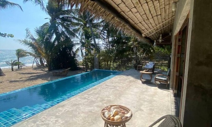 Thap Sakae Villa | My House On the Beach