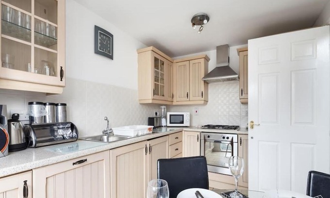 Cheetham Hill House | My-Places Abbotsfield Court Townhouse 4