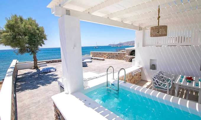 Exomytis House | My Rental Homes - Maison Ranya wit Jacuzzi located on the panoramic terrace