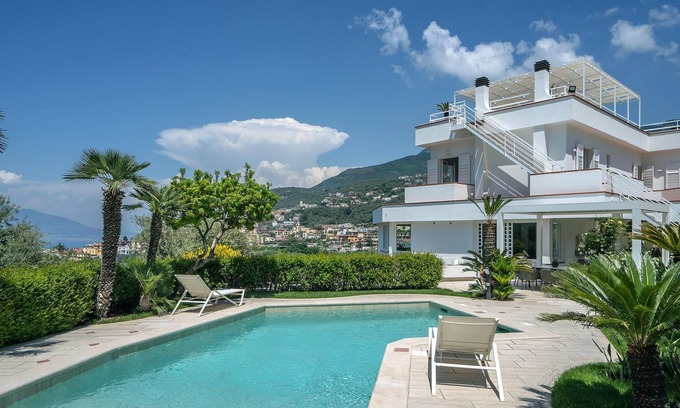 Seiano Villa | My Rental Homes - Villa Anfora with private pool, garden and private parking area
