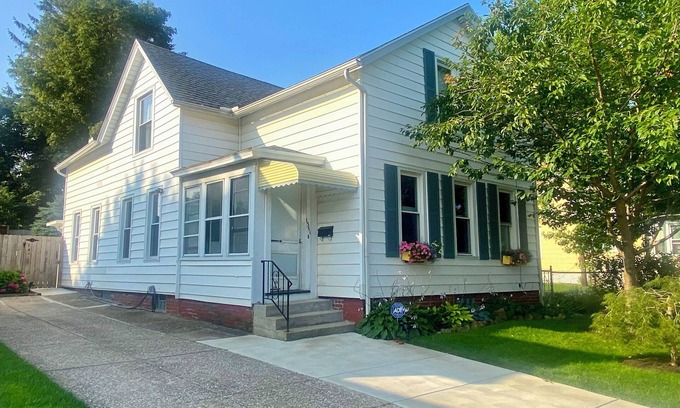 Erie House | My Urban Oasis