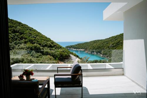 Perdika Apartment | Myrtia luxury Suites