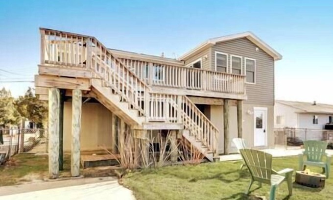Mystic Island House | Mystic Island Bay Breeze, Beautiful waterfront sunsets waiting