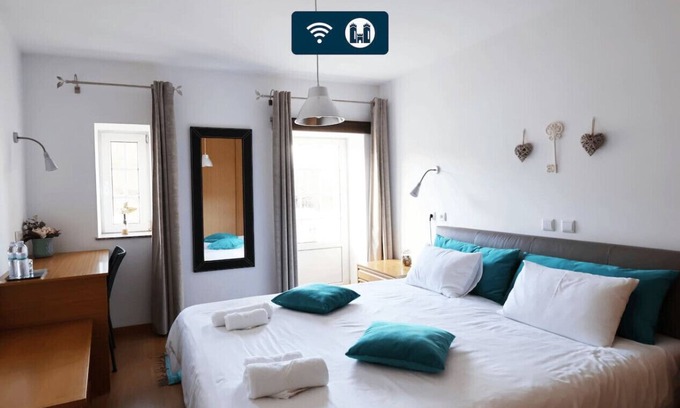 Montalegre e Padroso House | MyStay - Casa Miná | Double Castle View