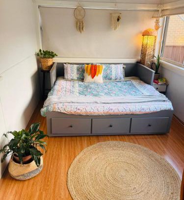 Wentworthville House | Mystic Gardens with private entrance and bathroom