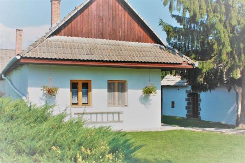 Dolne Mladonice House | Náš Ranč