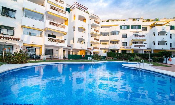 Benalmadena Costa Apartment | N&a Pueblo Del Parque 2bdr Apartment