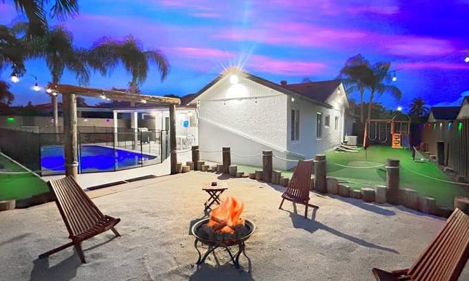 Palmetto Estates House | Nadal Art Miami