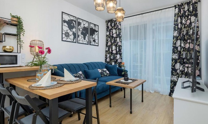 Gaski Apartment | Nadbrzeżna Apartment with Terrace Gąski by Noclegi Renters