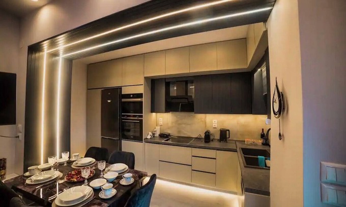 Larissa Apartment | Nadia's Luxury Apartment