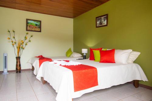 Monteverde Bed & Breakfast | Nafre House B&B Monteverde