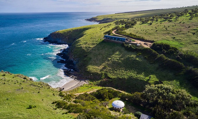 Deep Creek House | Naiko Retreat, secluded luxury retreat in Deep Creek with private beach.