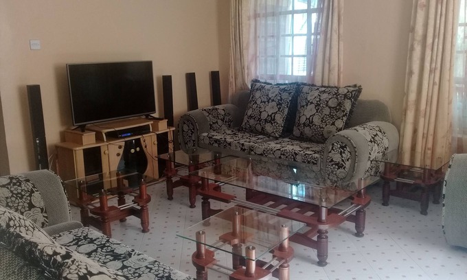 Naivasha House | Naivasha, Lakeview Estate Private vacation home