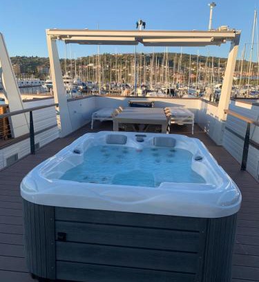 Seca House | Nalu Seahouse