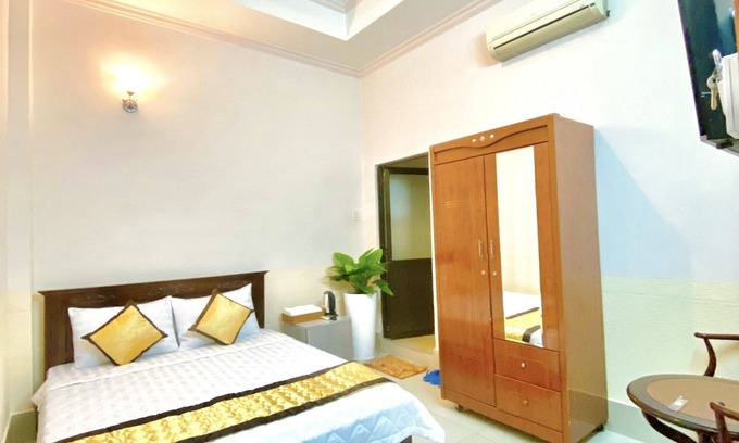 Ninh Kieu Hotel | Nama Hotel