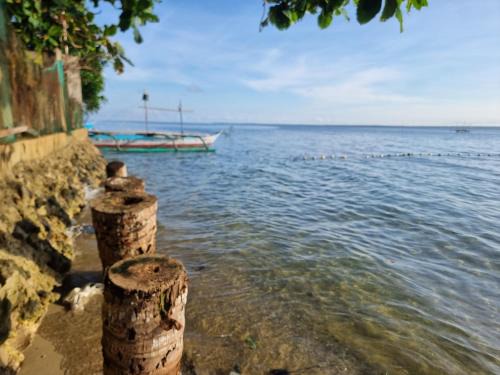 Quezon Resort | Nanay Santa's Garden Beach Resort