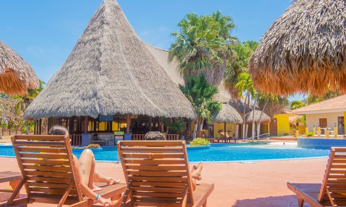 La Cruz Hotel | Nandel Beach Resort