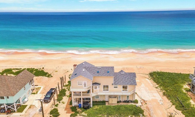 Summer Haven House | Nantucket Beach Dream House pet friendly Summer Haven Ocean/Beach Front