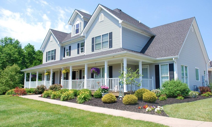 La Grange Bed & Breakfast | Nantucket Queen Luxury Suite with view of horse paddocks