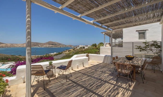 Naousa Villa | Naousa Bay Views with pool - Villa Caroline