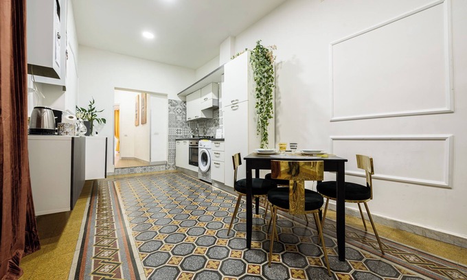 Rione Sanita Apartment | Naples Luxury Apartment, located in the historic center of Naples