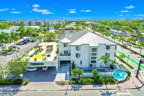 Redevelopment Area Hotel | Naples Park Central Hotel