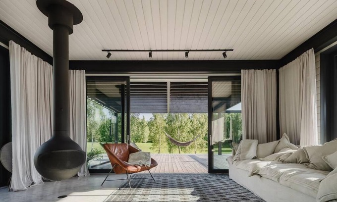 Pieriga House | Narnia Holiday House