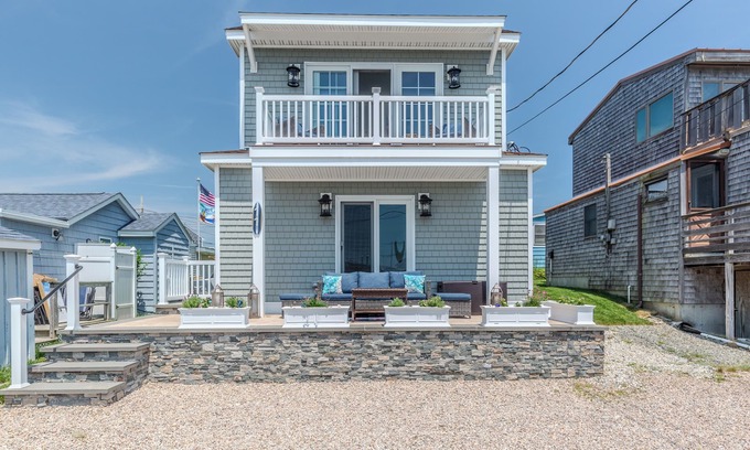 Breakwater Village Cottage | Narragansett Coastal Charmer with Private Beach & Ocean Views!