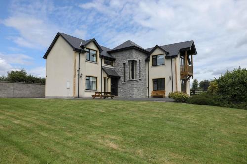 Cornamucklagh House | Narrow water house