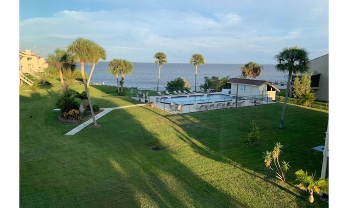 Titusville House | NASA Space X Indian River Wildlife.